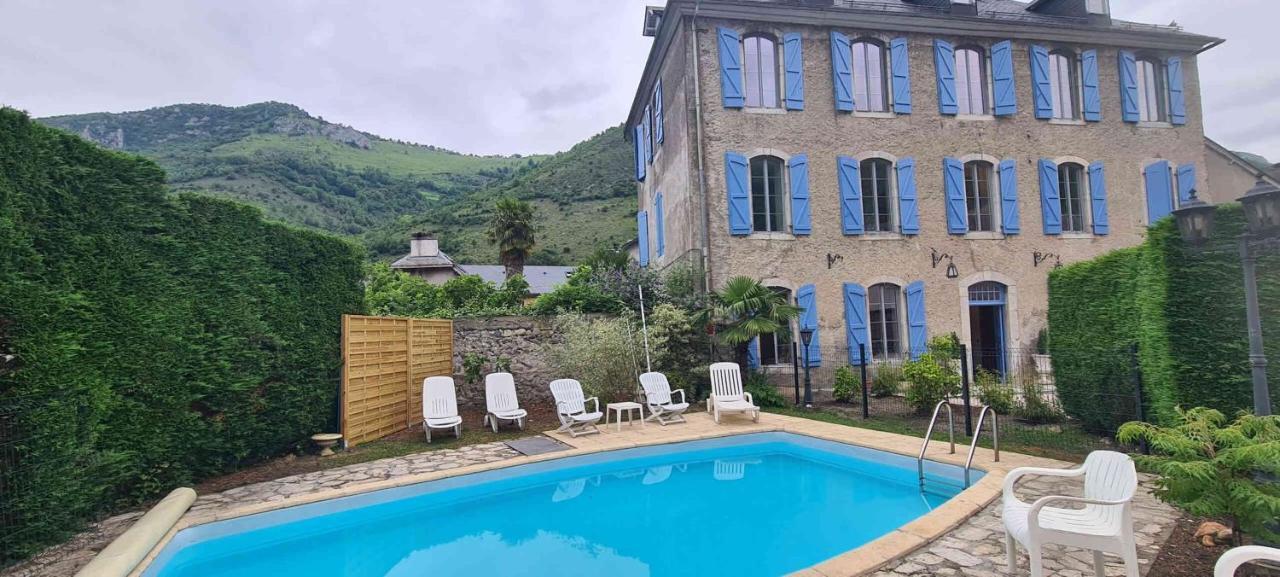 Gite Le Layris Apartment Campan Luaran gambar